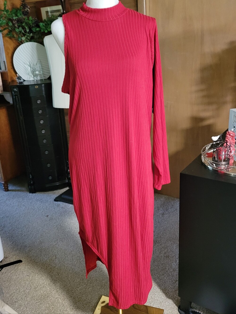Red One-Shoulder Ribbed Midi Dress